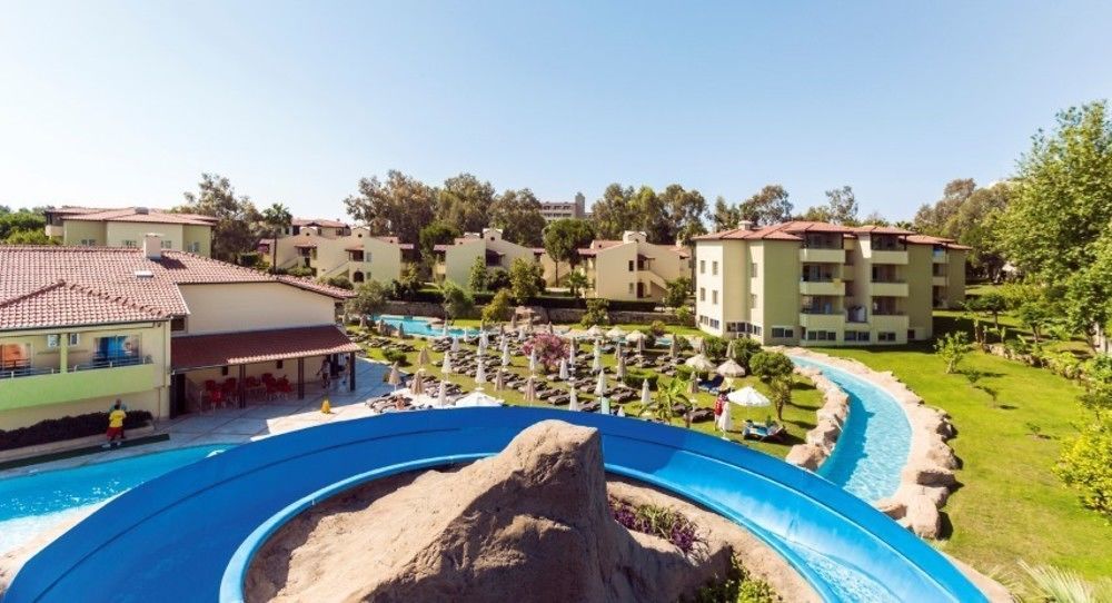 אתר נופש Melas Village 5*